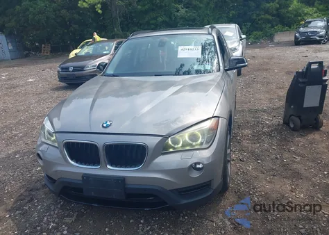 2014 BMW X1 xDrive35I из США, поврежденный, VIN WBAVM5C56EVV92610